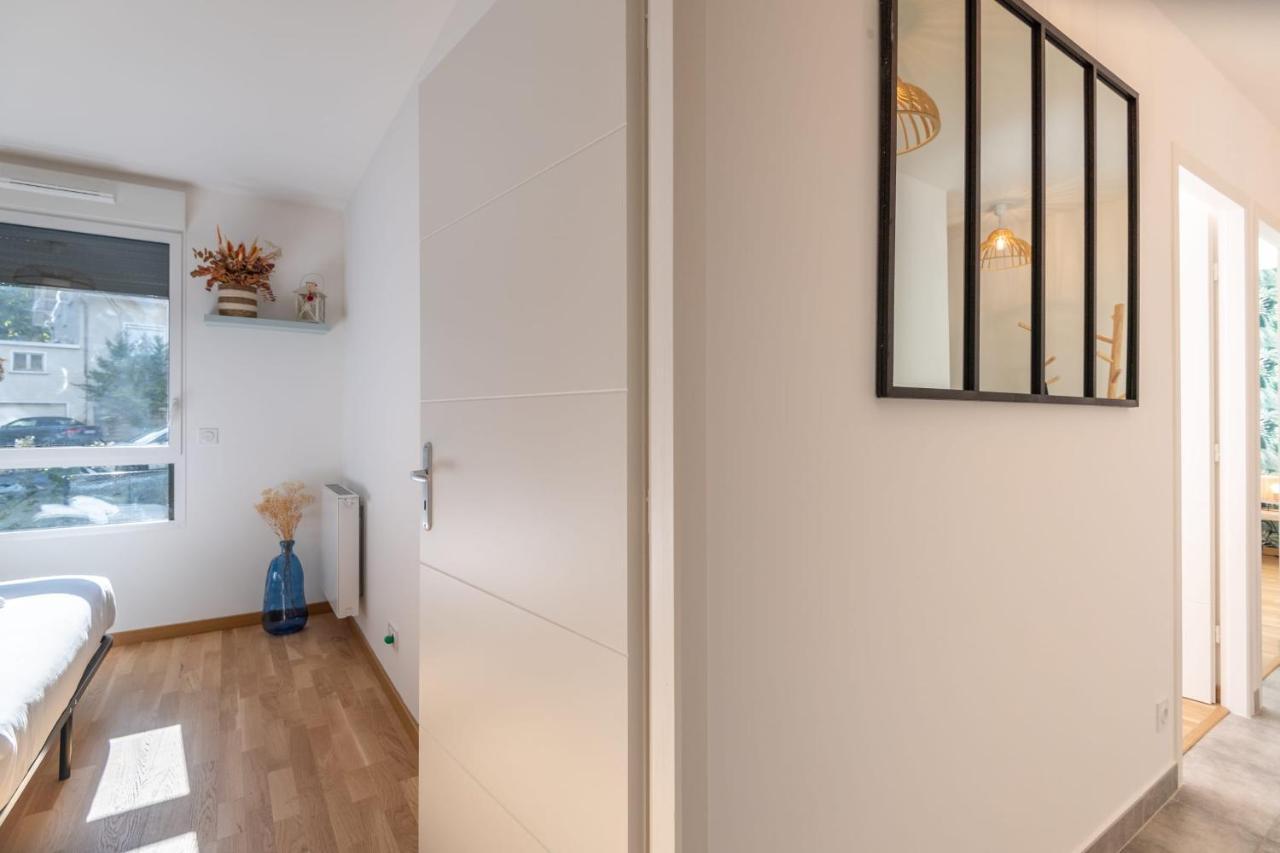 Apartamento Vire Moulin Furnished Flat Annecy Exterior foto