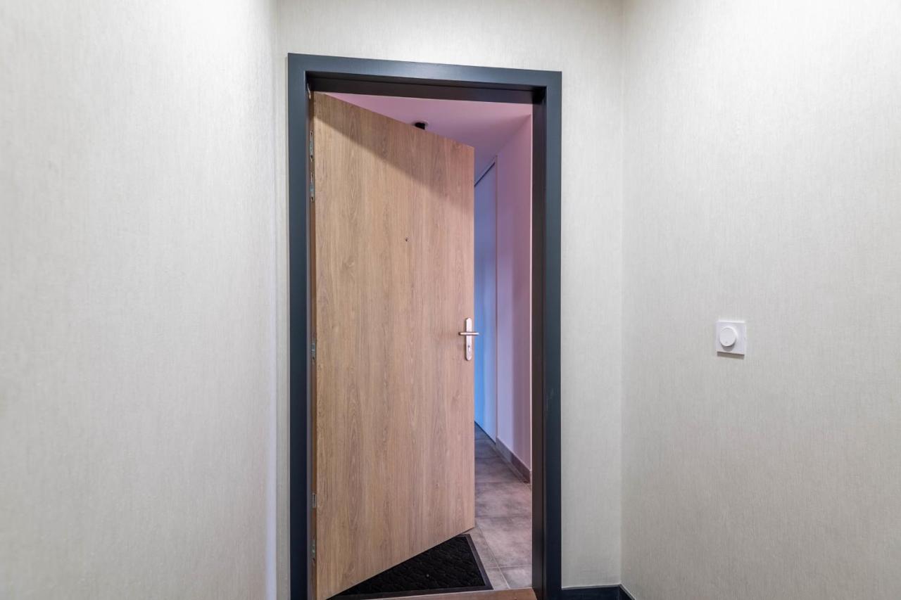 Apartamento Vire Moulin Furnished Flat Annecy Exterior foto